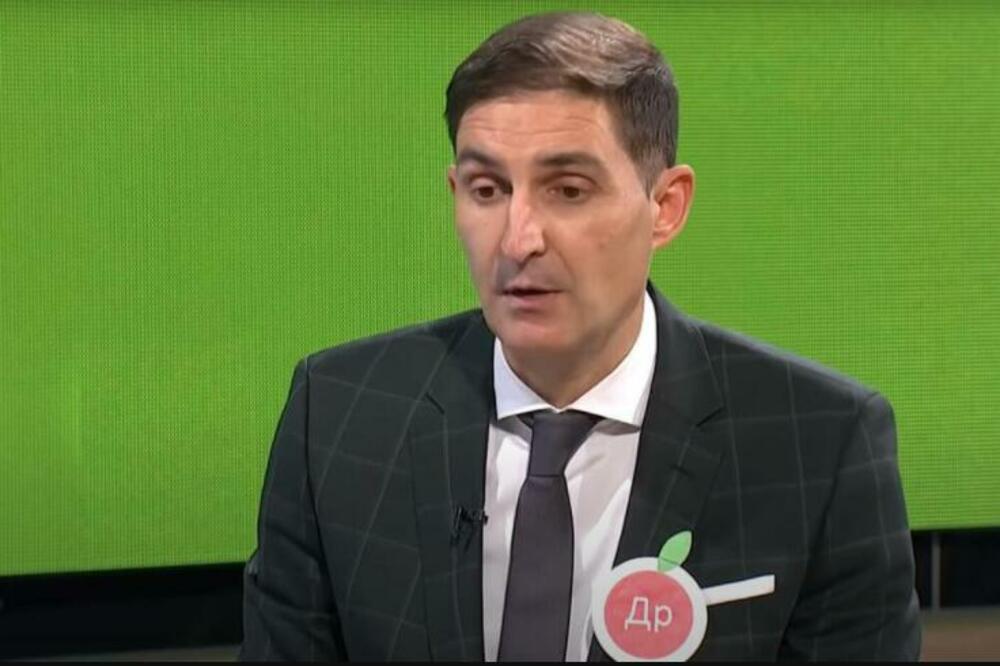 RAZARA NAŠE ORGANE, A NE VIDI SE! Upozorenje doktora Čubrila – odmah uzmite METAR, NEMA ŠALE SA OVIM - featured image RAZARA NAŠE ORGANE, A NE VIDI SE! Upozorenje doktora Čubrila – odmah uzmite METAR, NEMA ŠALE SA OVIM - featured image