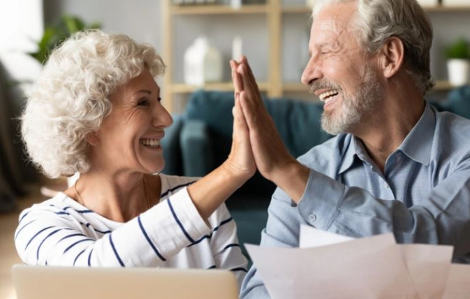 Imate 20 godina radnog staža i bili ste prijavljeni na minimalac? Pogledajte koliku penziju možete da očekujete - featured image Imate 20 godina radnog staža i bili ste prijavljeni na minimalac? Pogledajte koliku penziju možete da očekujete - featured image