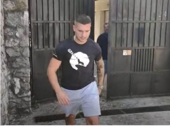 Majka Bogdane Ražnatović se nadala divnim zetovima, a evo šta joj je Mirko Šijan priredio u Titelu! Porodici SRCE SLOMLJENO (FOTO) - featured image Majka Bogdane Ražnatović se nadala divnim zetovima, a evo šta joj je Mirko Šijan priredio u Titelu! Porodici SRCE SLOMLJENO (FOTO) - featured image