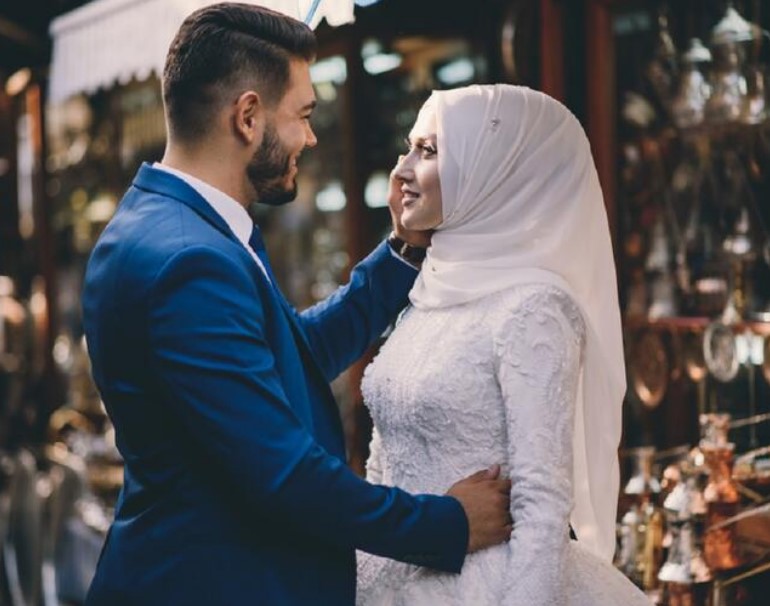 “MOJ BRAT SE OŽENIO MUSLIMANKOM IZ NOVOG PAZARA”: Kad smo videli šta nas je sačekalo na svadbi, umalo se nismo PREVRNULI OD ŠOKA, PA JE LI OVO MOGUĆE?! - featured image “MOJ BRAT SE OŽENIO MUSLIMANKOM IZ NOVOG PAZARA”: Kad smo videli šta nas je sačekalo na svadbi, umalo se nismo PREVRNULI OD ŠOKA, PA JE LI OVO MOGUĆE?! - featured image