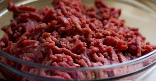 Kupio sam mljevenu govedinu u trgovini – ali ono što sam otkrio natjeralo me da je odmah bacim - featured image Kupio sam mljevenu govedinu u trgovini – ali ono što sam otkrio natjeralo me da je odmah bacim - featured image