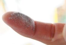 PRAŠINA U STANU ME NERVIRALA, A ONDA MI JE SVEKRVA DALA ODLIČAN RECEPT: Sad Čistim Kuću Trostruko Rjeđe, A SVE BLISTA PRAŠINA U STANU ME NERVIRALA, A ONDA MI JE SVEKRVA DALA ODLIČAN RECEPT: Sad Čistim Kuću Trostruko Rjeđe, A SVE BLISTA - featured image