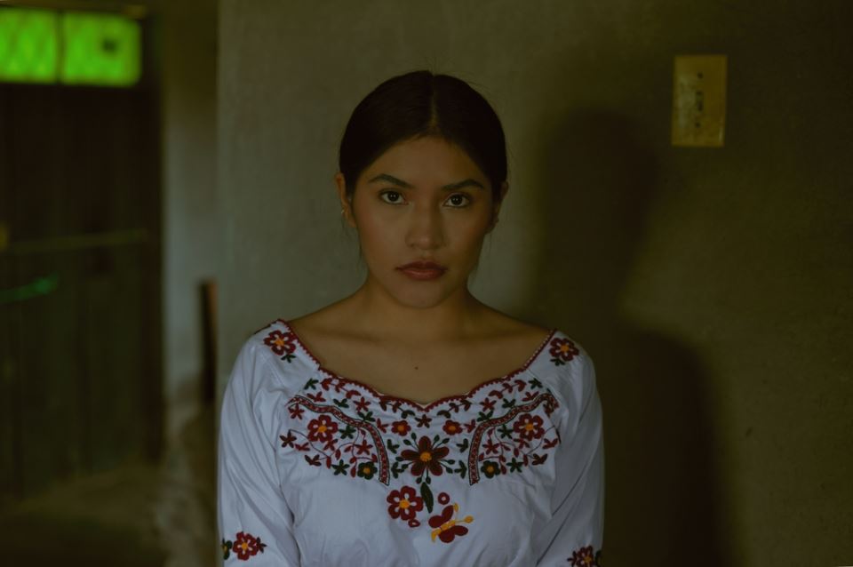 Godinama nismo mogli da dobijemo dete, a onda sam saznala da moj muž već ima ćerku s drugom ženom: Dok sam pakovala kofere njegove reči su me slomile na komade - featured image Godinama nismo mogli da dobijemo dete, a onda sam saznala da moj muž već ima ćerku s drugom ženom: Dok sam pakovala kofere njegove reči su me slomile na komade - featured image