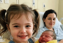 Moja kći bila je očarana držeći svoju tek rođenu sestricu — sve dok nije izgovorila riječ od koje mi se krv sledila u žilama. Moja kći bila je očarana držeći svoju tek rođenu sestricu — sve dok nije izgovorila riječ od koje mi se krv sledila u žilama. - featured image