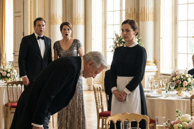 Skrivena moć iza tišine: priča o ženi koja je vladala iz sjene - featured image Skrivena moć iza tišine: priča o ženi koja je vladala iz sjene - featured image