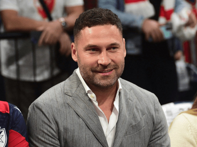 NOVI DOM VRIJEDAN ČITAVO BOGATSTVO! Duško Tošić pazario luksuznu kuću, bazen, pogled i potpuna privatnost! U novi dom ulazi sa trudnom partnericom? Evo ko je u pitanju - featured image NOVI DOM VRIJEDAN ČITAVO BOGATSTVO! Duško Tošić pazario luksuznu kuću, bazen, pogled i potpuna privatnost! U novi dom ulazi sa trudnom partnericom? Evo ko je u pitanju - featured image