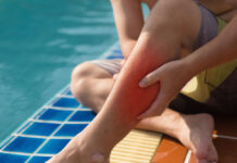 Kada vas uhvati grč u nozi, važno je da odmah uradite 1 stvar – bol će momentalno nestati Kada vas uhvati grč u nozi, važno je da odmah uradite 1 stvar – bol će momentalno nestati - featured image