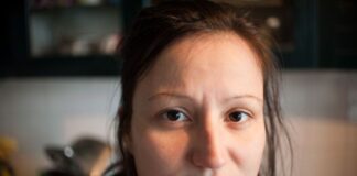 “Svaki put nakon ručka kod svekrve dobijala sam teške mučnine: Jednom sam zamenila moj tanjir sa muževim i nastao je haos” “Svaki put nakon ručka kod svekrve dobijala sam teške mučnine: Jednom sam zamenila moj tanjir sa muževim i nastao je haos” - featured image