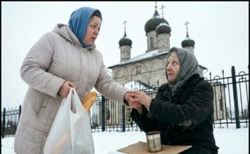 „Noćni gost: šta je žena videla u odrazu u ogledalu, dok je muž mislio da spava“ „Noćni gost: šta je žena videla u odrazu u ogledalu, dok je muž mislio da spava“ - featured image