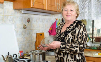 Navika koja krade sreću: Mnogi je imaju, a nisu ni svesni šta time sebi prave Navika koja krade sreću: Mnogi je imaju, a nisu ni svesni šta time sebi prave - featured image