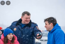 Drski inspektor mi je oduzeo vozačku dozvolu dok sam vozio trudnu ženu u bolnicu: posle godinu dana uradio sam nešto zbog čega je on žestoko zažalio zbog svog postupka 🤔😢 Drski inspektor mi je oduzeo vozačku dozvolu dok sam vozio trudnu ženu u bolnicu: posle godinu dana uradio sam nešto zbog čega je on žestoko zažalio zbog svog postupka 🤔😢 - featured image