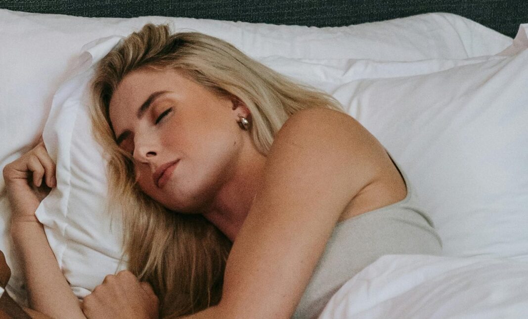 Od bake vidjela trik sa jastukom, sada spava kao top: Isprobajte još večeras, krajnje je jednostavno - featured image