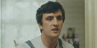 Nakon razvoda od svetski poznate lepotice naš glumac je spas pronašao u manastiru: Postao je hadžija i promenio život iz korena Nakon razvoda od svetski poznate lepotice naš glumac je spas pronašao u manastiru: Postao je hadžija i promenio život iz korena - featured image