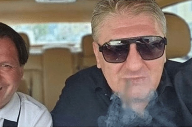 Toni Bijelić novu izabranicu odveo u kuću njegovih roditelja!! Već zauzima veliko mjesto u njegovom životu a pogledajte o kome se radi…. - featured image Toni Bijelić novu izabranicu odveo u kuću njegovih roditelja!! Već zauzima veliko mjesto u njegovom životu a pogledajte o kome se radi…. - featured image