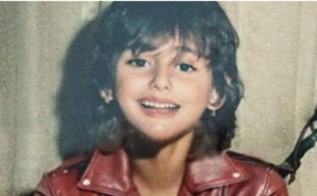 Samo je oči odaju: Ni za sto života nećete pogoditi ko je pjevačica sa slike! (Foto) Samo je oči odaju: Ni za sto života nećete pogoditi ko je pjevačica sa slike! (Foto) - featured image