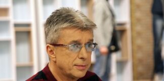 “Mama, Sale više ne diše”: Evo kako je zaista umro Saša Popović, njegova supruga otkrila zašto ga je baba Vanga slagala za godinu smrti “Mama, Sale više ne diše”: Evo kako je zaista umro Saša Popović, njegova supruga otkrila zašto ga je baba Vanga slagala za godinu smrti - featured image