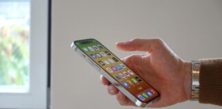 Znate li čemu sve može poslužiti tipka za glasnoću na vašem mobitelu? Može vam spasiti život Znate li čemu sve može poslužiti tipka za glasnoću na vašem mobitelu? Može vam spasiti život - featured image