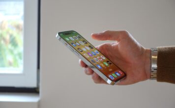 Znate li čemu sve može poslužiti tipka za glasnoću na vašem mobitelu? Može vam spasiti život Znate li čemu sve može poslužiti tipka za glasnoću na vašem mobitelu? Može vam spasiti život - featured image