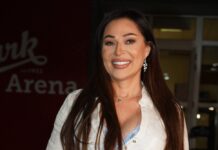 Bio je čest gost u njenoj kući, rodila se ljubav!!Kada vidite ko je u pitanju zanijemit ćete od Š0KA!!! Bio je čest gost u njenoj kući, rodila se ljubav!!Kada vidite ko je u pitanju zanijemit ćete od Š0KA!!! - featured image