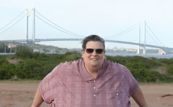 Težio je gotovo 400 kg… ali pogledajte što je sada postao! Težio je gotovo 400 kg… ali pogledajte što je sada postao! - featured image