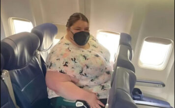 Kupila sam dve sedišta u avionu, ali je komšinica pokušala da zauzme jedno — evo kako sam reagovala. Kupila sam dve sedišta u avionu, ali je komšinica pokušala da zauzme jedno — evo kako sam reagovala. - featured image