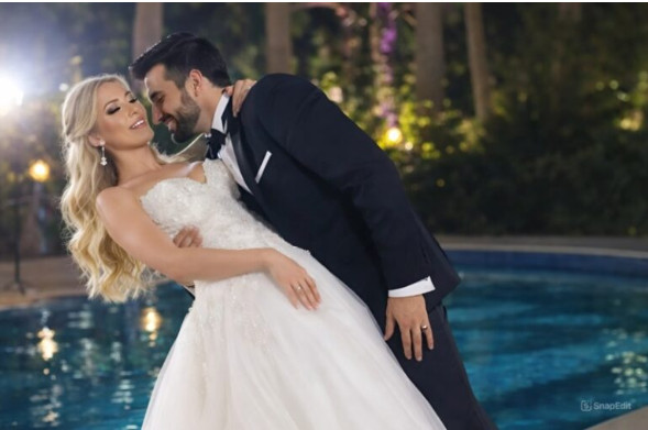 “Tokom svadbe, mladoženja je namjerno bacio nevjestu u fontanu, tvrdeći da je to bila samo šala. Gosti su se smijali i snimali događaj telefonom, dok je nevjesta plakala, a u tom trenutku dogodilo se nešto što je sve ostavilo u šoku 😱😱 - featured image “Tokom svadbe, mladoženja je namjerno bacio nevjestu u fontanu, tvrdeći da je to bila samo šala. Gosti su se smijali i snimali događaj telefonom, dok je nevjesta plakala, a u tom trenutku dogodilo se nešto što je sve ostavilo u šoku 😱😱 - featured image