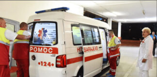 TRAGEDIJA: Dijete pojelo ZAČIN kojeg svi imamo u kuhinji i UMRO!!Ukoliko ga imate u kuhinji odmah ga bacite….. TRAGEDIJA: Dijete pojelo ZAČIN kojeg svi imamo u kuhinji i UMRO!!Ukoliko ga imate u kuhinji odmah ga bacite….. - featured image