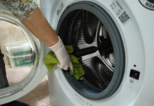 OVA stvar je izvukla svu prljavštinu, kamenac i buđ iz REZERVOARA u mojoj mašini za pranje veša: PETNAEST MINUTA I BIT ĆE KAO NOVA! OVA stvar je izvukla svu prljavštinu, kamenac i buđ iz REZERVOARA u mojoj mašini za pranje veša: PETNAEST MINUTA I BIT ĆE KAO NOVA! - featured image