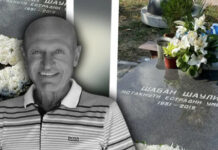 Nečuveno pogledajte ko se pojavio na Šabanovom grobu!!Ni manje ni više nego Cuca a ono što je ostavila na grobu je uznemiravajuće !!Pravi razlog njenog dolaska će vas šokirat…………….. Nečuveno pogledajte ko se pojavio na Šabanovom grobu!!Ni manje ni više nego Cuca a ono što je ostavila na grobu je uznemiravajuće !!Pravi razlog njenog dolaska će vas šokirat…………….. - featured image