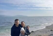 Moja svekrva zahtijevala je DNK test jer je naš sin imao svijetlu kosu: ono što su rezultati otkrili potreslo je cijelu obitelj Moja svekrva zahtijevala je DNK test jer je naš sin imao svijetlu kosu: ono što su rezultati otkrili potreslo je cijelu obitelj - featured image
