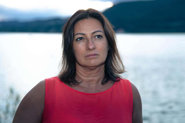 Muškarce najviše odbija kada žena 40+ radi ovih 6 stvari – odmah se povlače - featured image Muškarce najviše odbija kada žena 40+ radi ovih 6 stvari – odmah se povlače - featured image