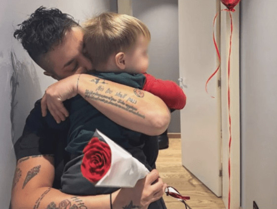 NIKO NE VJERUJE DA JE TO ON?! Marija Šerifović otkrila oca svog djeteta – Evo o kome se radi! - featured image NIKO NE VJERUJE DA JE TO ON?! Marija Šerifović otkrila oca svog djeteta – Evo o kome se radi! - featured image