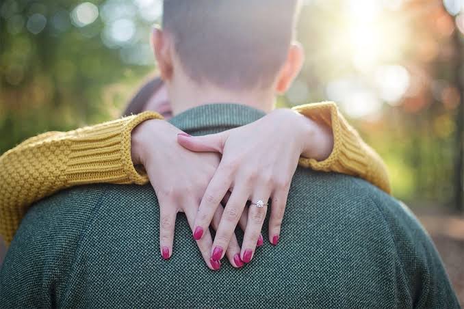 U ovim godina žene najčeće varaju: Pripazite malo kada dođu u ove godine - featured image U ovim godina žene najčeće varaju: Pripazite malo kada dođu u ove godine - featured image