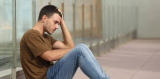 Ovih 6 stvari obavezno treba baciti prilikom čišćenja kuće: Veruje se da donose bedu i nesreću Ovih 6 stvari obavezno treba baciti prilikom čišćenja kuće: Veruje se da donose bedu i nesreću - featured image