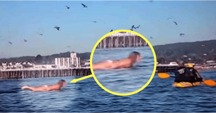 Snimala je svoju kćerku na plaži, ali nije ni slutila šta će se desiti narednih sekundi! - featured image Snimala je svoju kćerku na plaži, ali nije ni slutila šta će se desiti narednih sekundi! - featured image