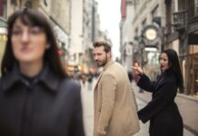 Švalera ćete prepoznati na prvi pogled, svaki ženskaroš ima ovih 5 ključnih osobina Švalera ćete prepoznati na prvi pogled, svaki ženskaroš ima ovih 5 ključnih osobina - featured image