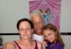 „Svake noći, moj deda me je krišom vodio u svoju sobu… Ali kada je moja majka otkrila zašto je to radio, nije mogla da izdrži i briznula je u plač.“ „Svake noći, moj deda me je krišom vodio u svoju sobu… Ali kada je moja majka otkrila zašto je to radio, nije mogla da izdrži i briznula je u plač.“ - featured image