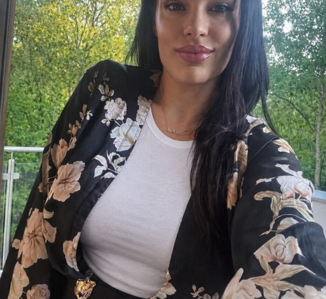 Ženu kojoj fale intimni odnosi prepoznajemo po 7 jasnih signala: Ako radi ovo učestalo, ona vapi za dodirom - featured image