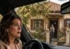 „U 62. godini, nakon smrti mog supruga, konačno sam položila vozački ispit. Kada sam ušla u njegov automobil i pritisnula «Kuća» na GPS-u, odveo me na adresu koju nikada ranije nisam vidjela. Kada sam stigla tamo, ruke su mi se smrznule na upravljaču.” „U 62. godini, nakon smrti mog supruga, konačno sam položila vozački ispit. Kada sam ušla u njegov automobil i pritisnula «Kuća» na GPS-u, odveo me na adresu koju nikada ranije nisam vidjela. Kada sam stigla tamo, ruke su mi se smrznule na upravljaču.” - featured image