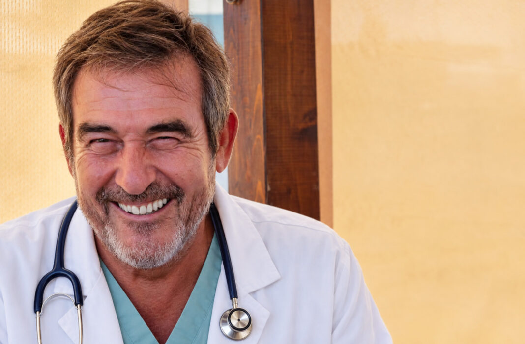 Ništa nije jače od žene koja je sama sebi liječila rane – Psiholog otkriva 4 osobine jakih žena - featured image Ništa nije jače od žene koja je sama sebi liječila rane – Psiholog otkriva 4 osobine jakih žena - featured image