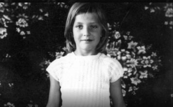 Pevala je Titu na uvce, izgubila je brata, muža, pa oca: Danas vedri i oblači estradnim nebom, znate li ko je ona? Pevala je Titu na uvce, izgubila je brata, muža, pa oca: Danas vedri i oblači estradnim nebom, znate li ko je ona? - featured image